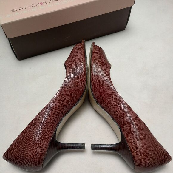 Bandolino Dark Brown Peep Toe Heels, size 9 - Picture 8 of 14